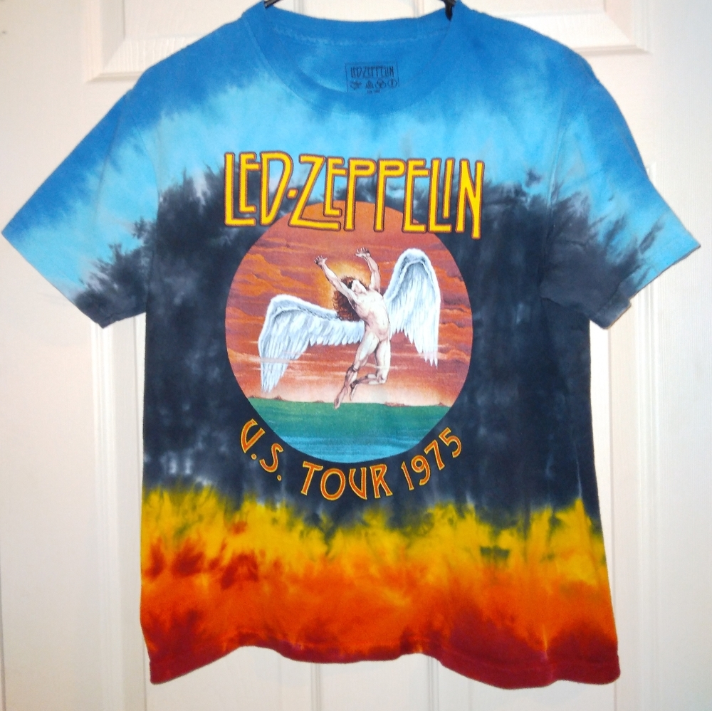 Led Zepplin US Tour 1975 Tshirt size Small tie dye